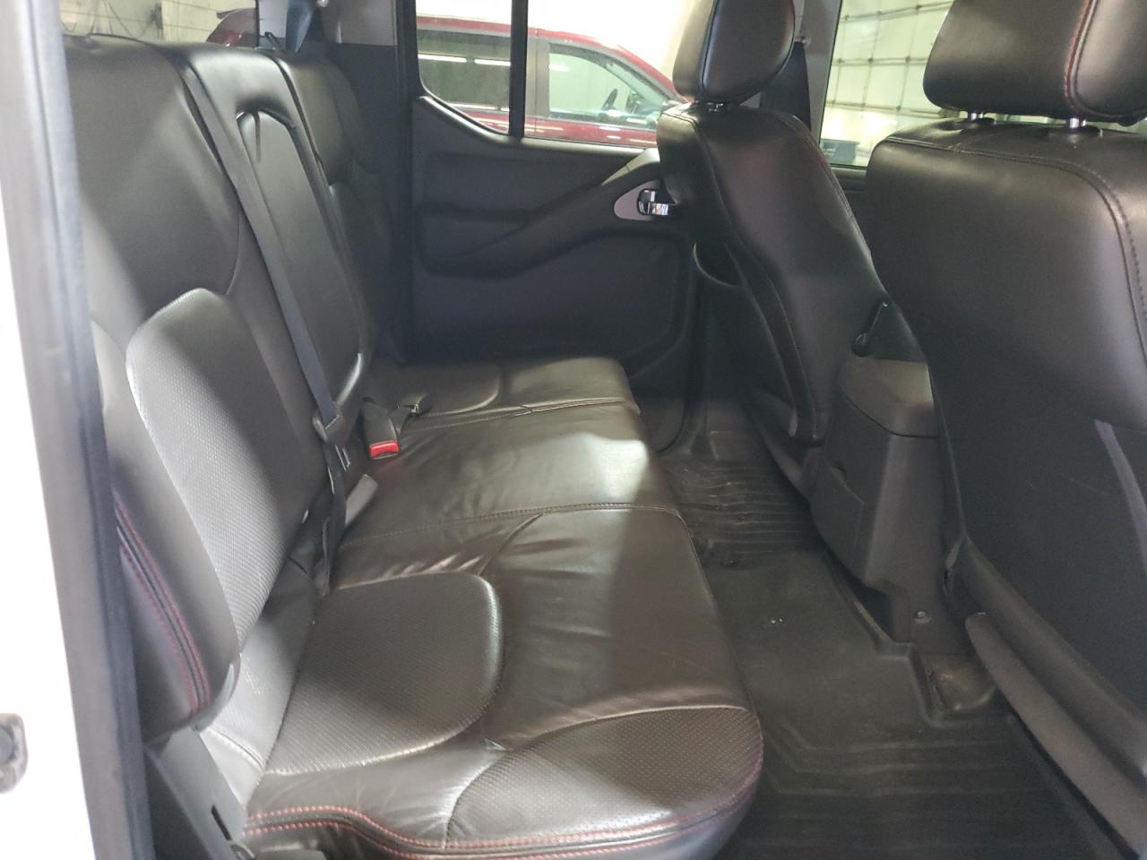 2009 Nissan Navara (Frontier) - Image 10