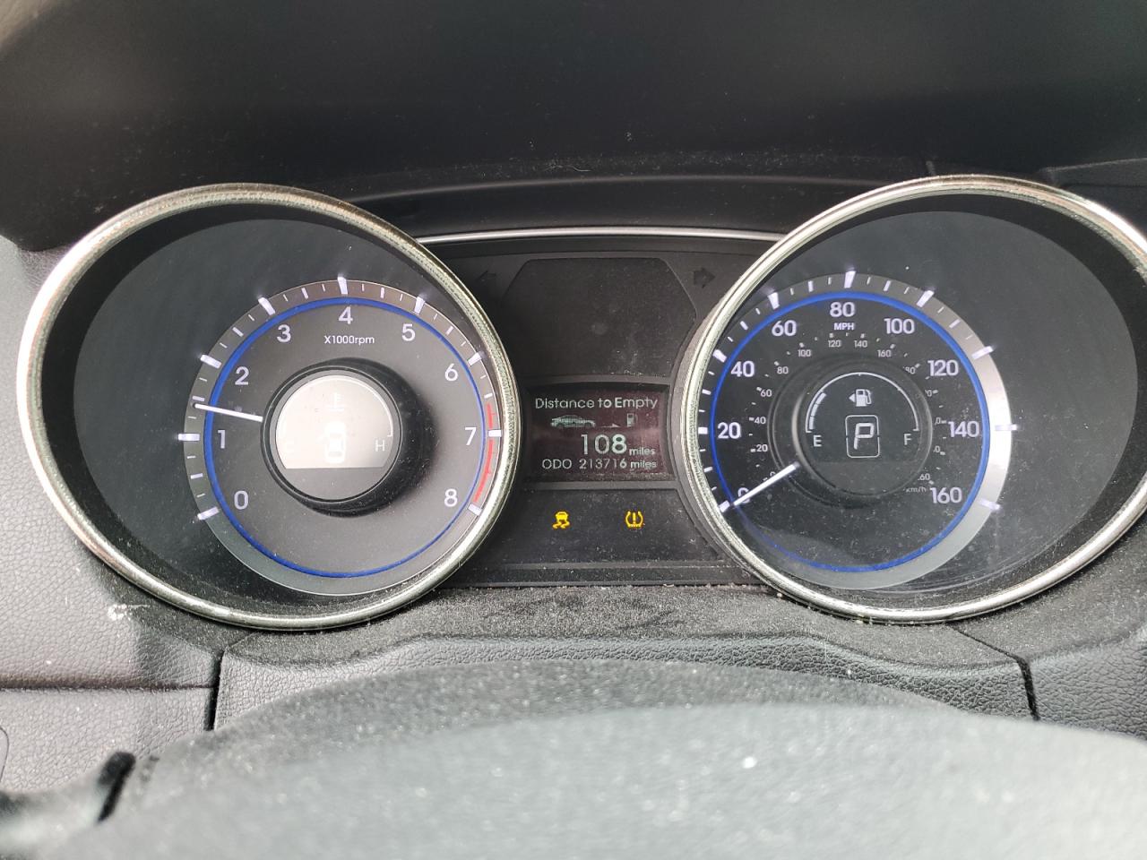 2011 Hyundai Sonata - Image 9
