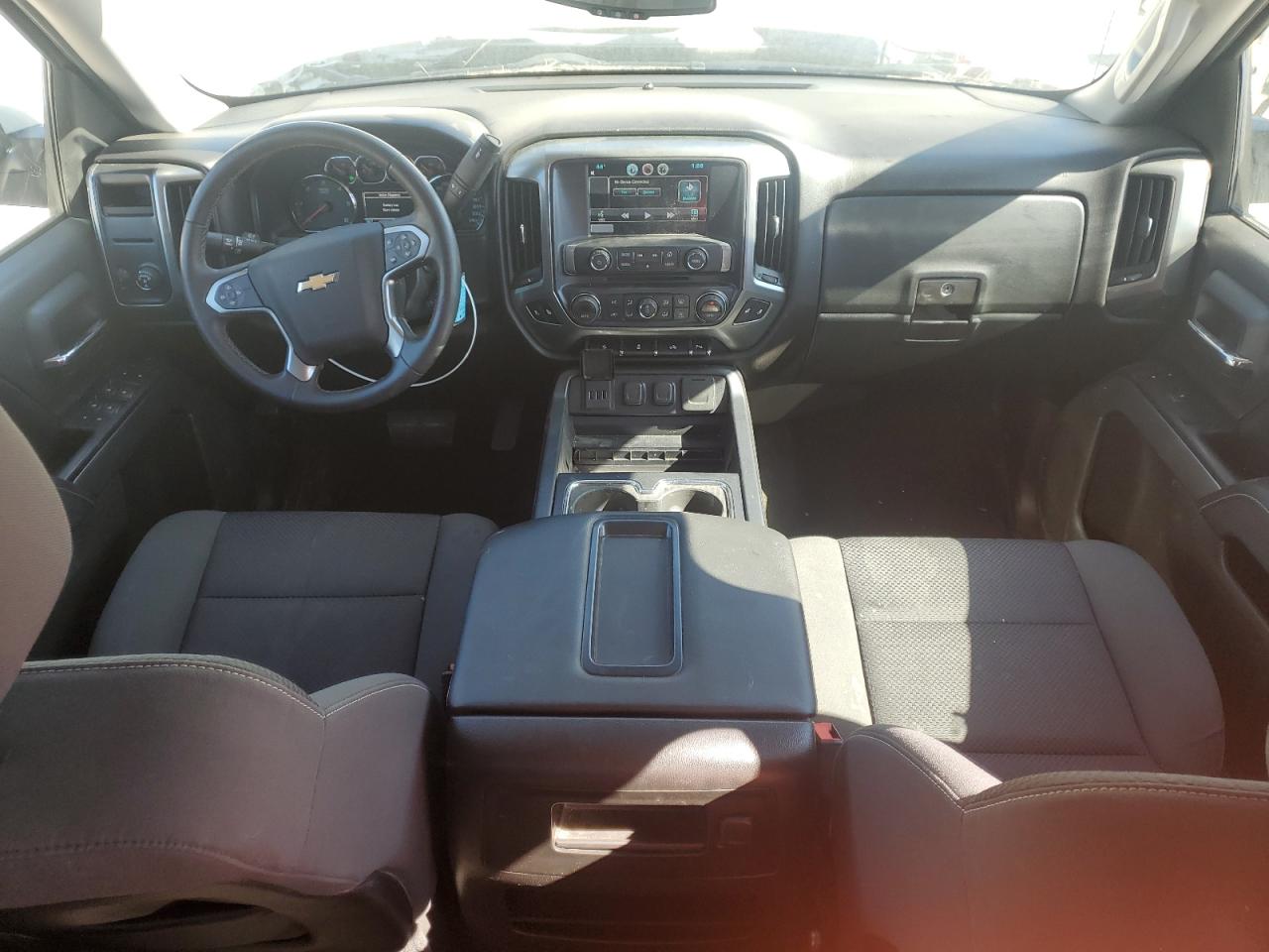 2015 Chevrolet Silverado - Image 8