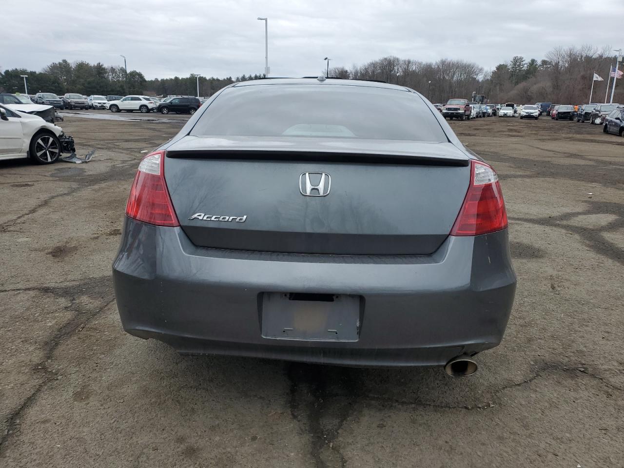 2010 Honda Accord - Image 6