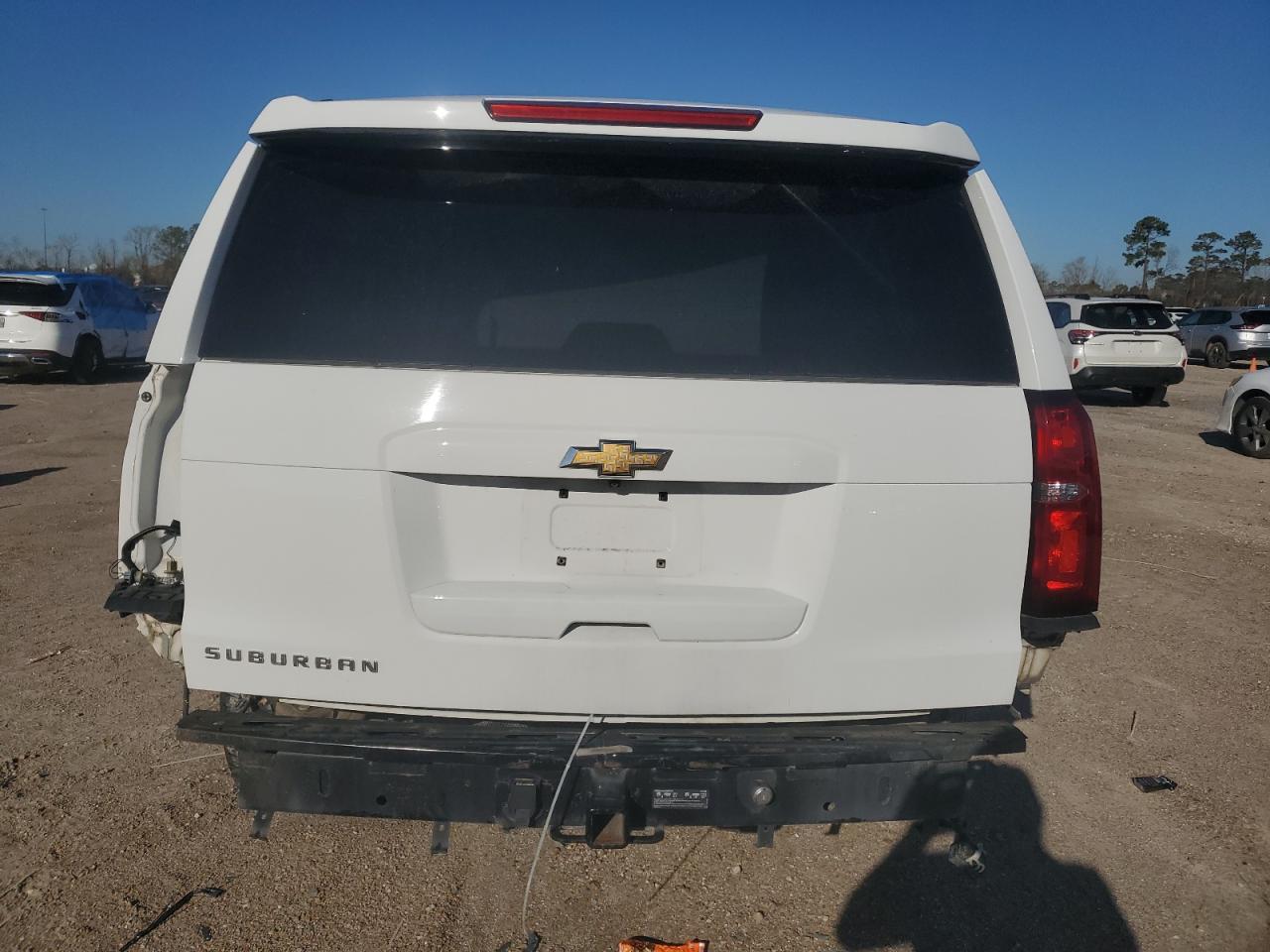2015 Chevrolet Suburban - Image 6