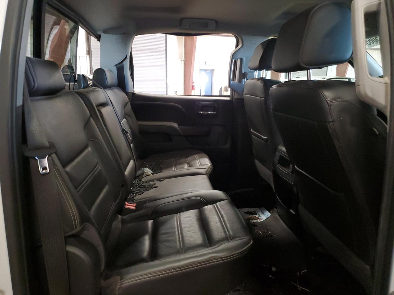 2018 GMC Sierra - Image 10