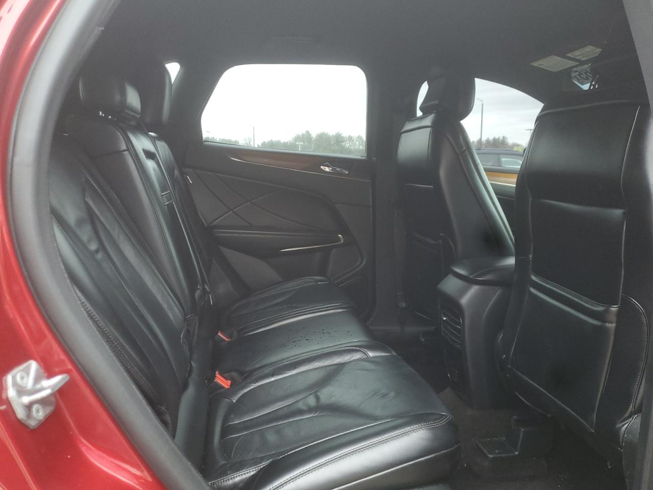 2018 Lincoln MKC - Image 11