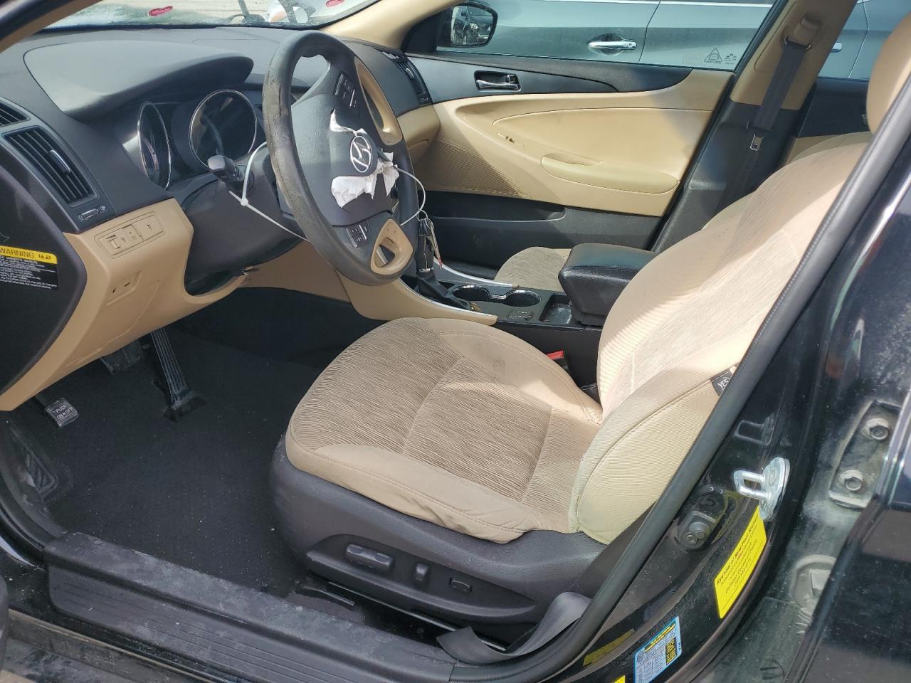 2013 Hyundai Sonata - Image 7