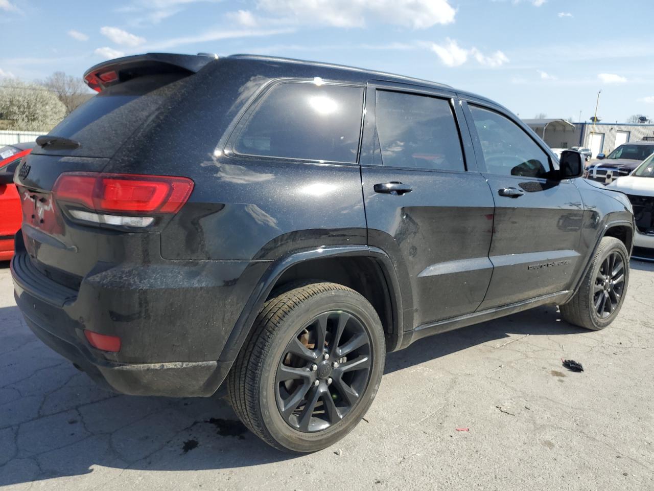 2020 Jeep Grand Cherokee - Image 3