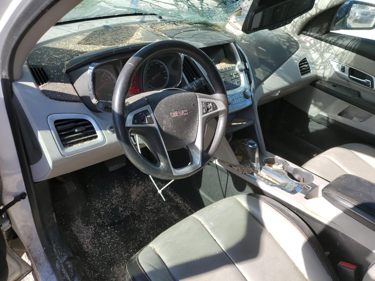 2016 GMC Terrain - Image 8