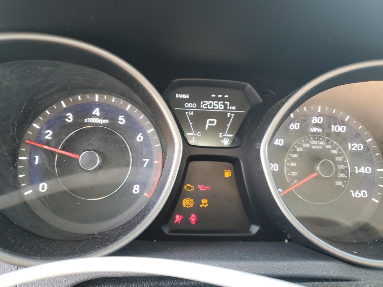 2013 Hyundai Elantra - Image 9