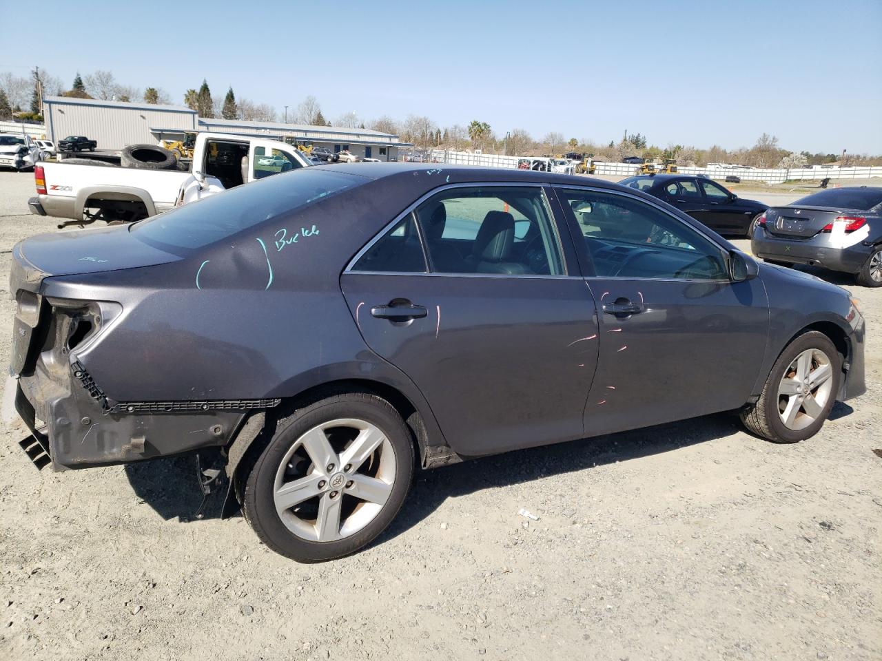 2014 Toyota Camry - Image 3