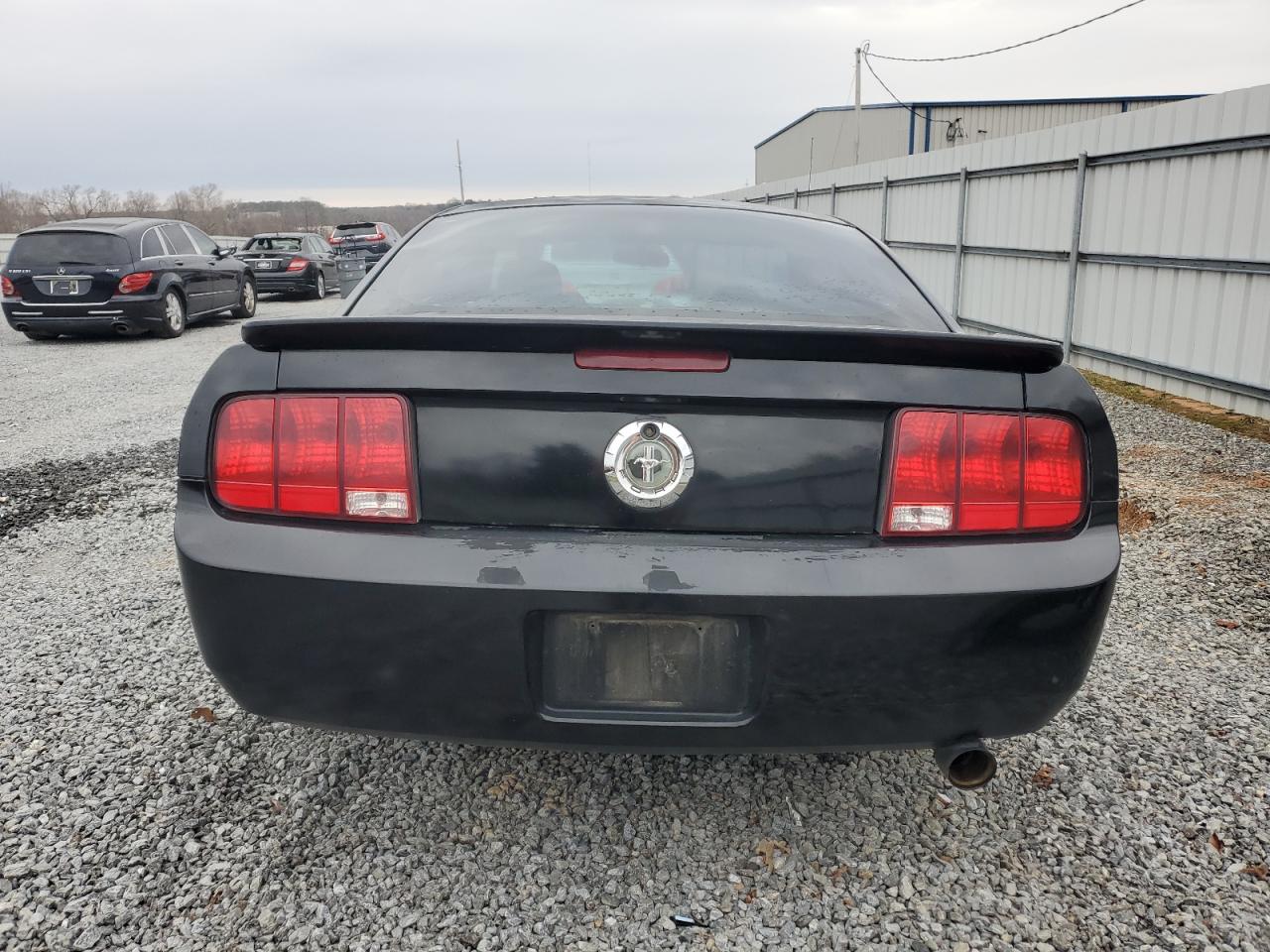 2008 Ford Mustang - Image 6