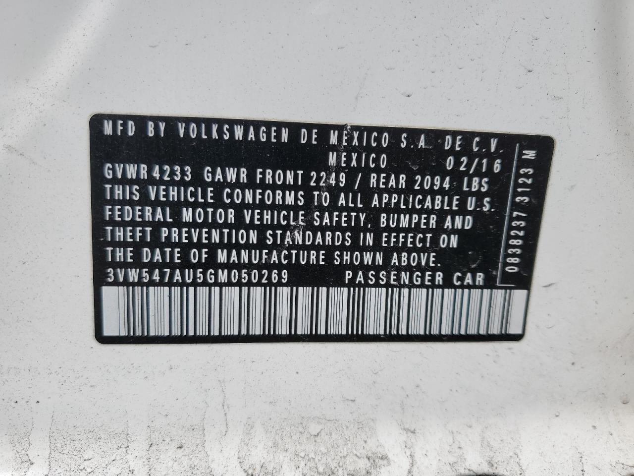 2016 Volkswagen GTI - Image 12
