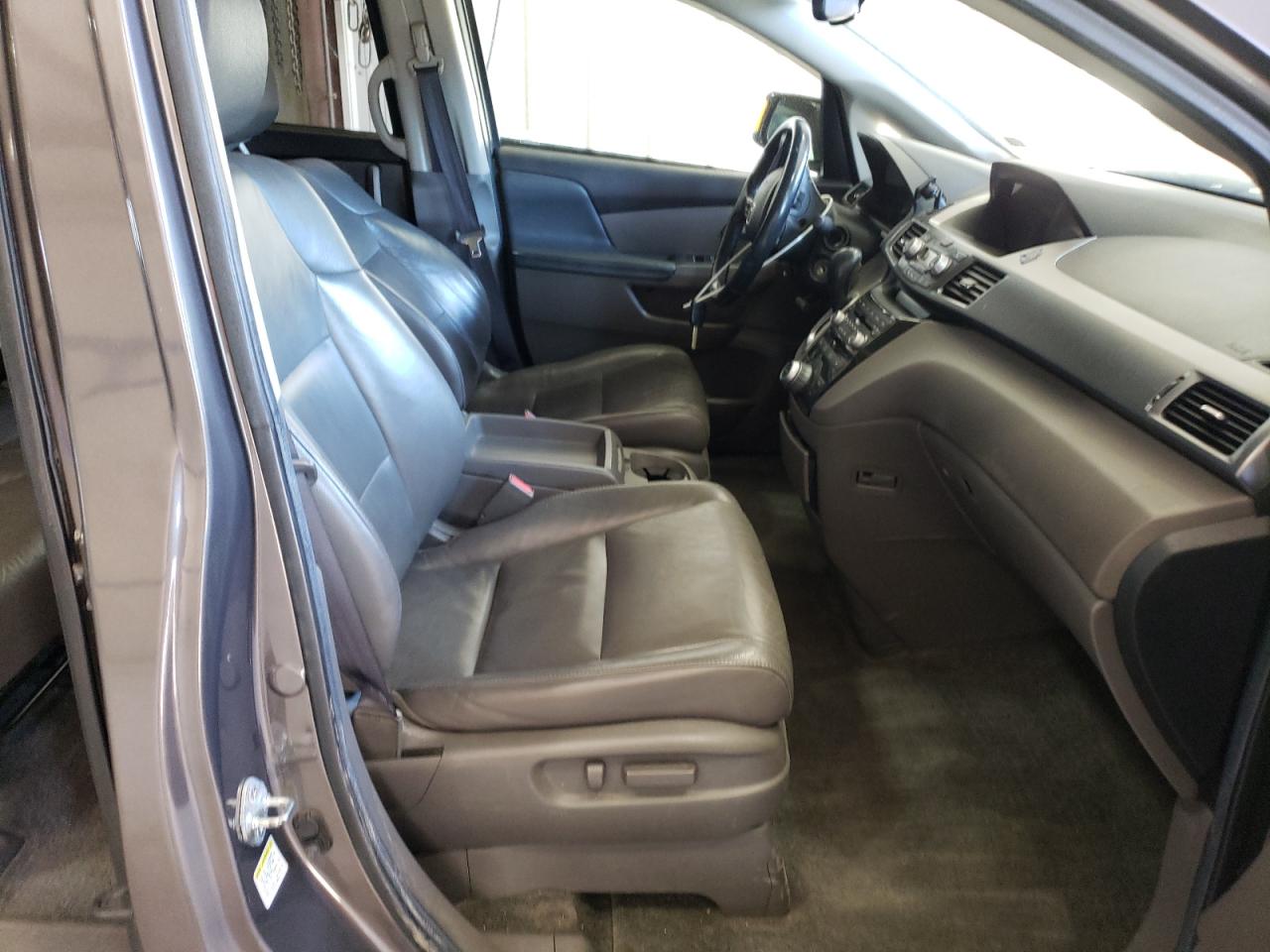 2011 Honda Odyssey - Image 7