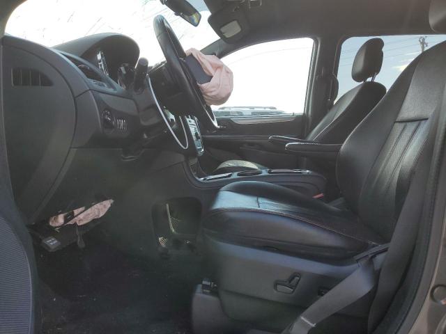 Minivans DODGE CARAVAN 2016 Szary