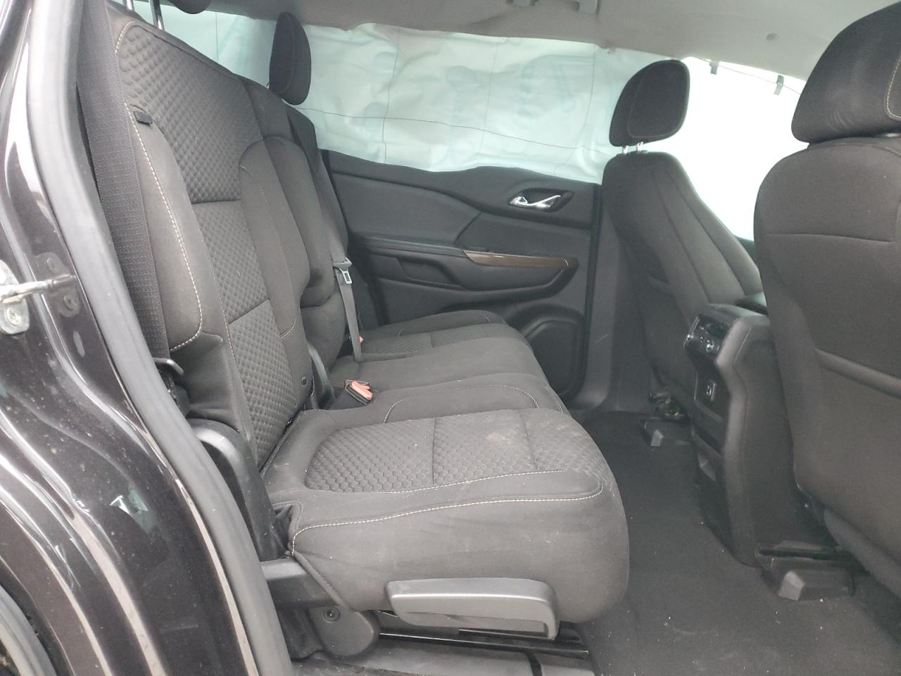 2019 GMC Acadia - Image 11