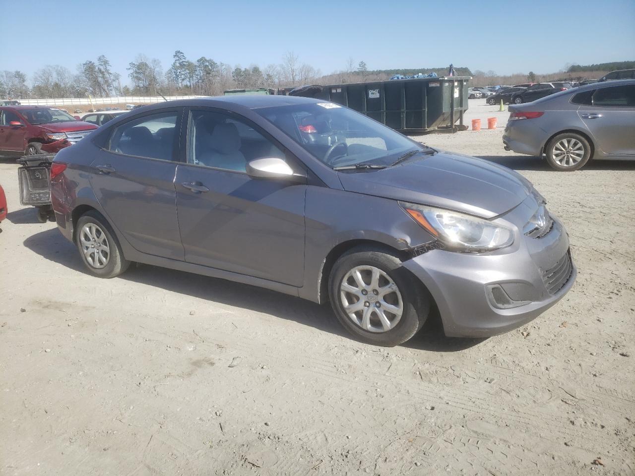 2014 Hyundai Accent - Image 4