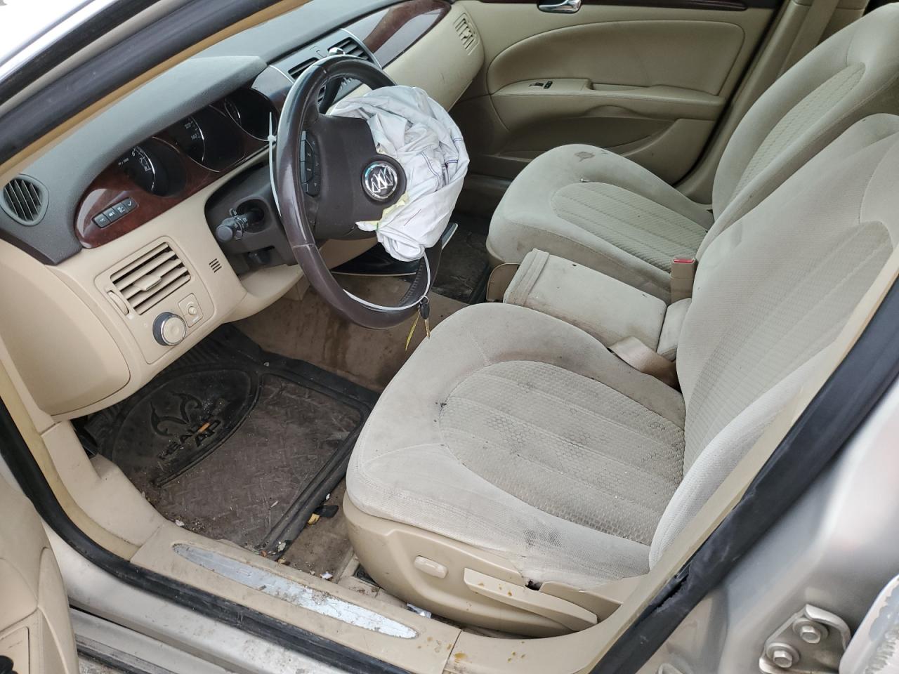 2008 Buick Lucerne - Image 7