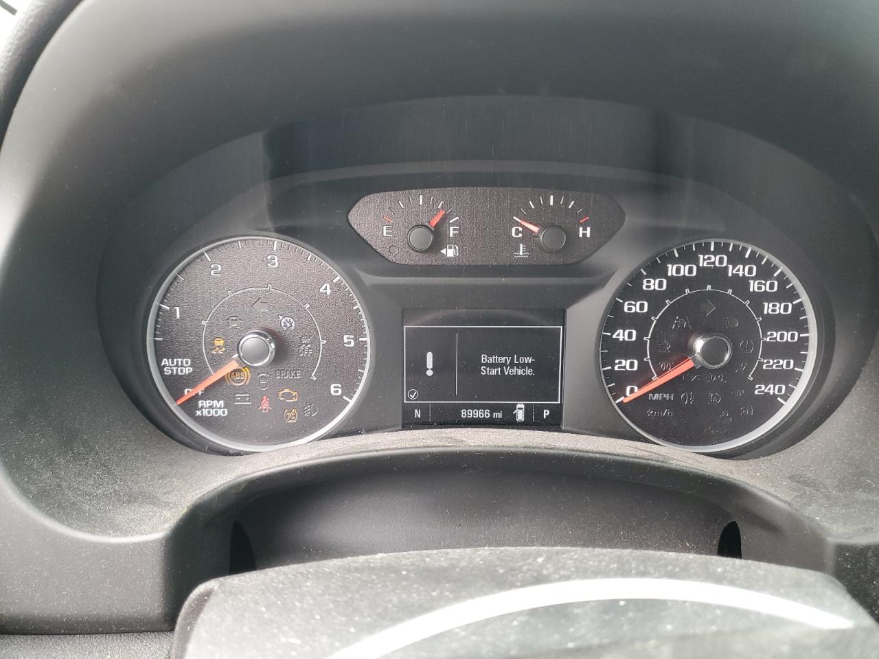 2018 GMC Terrain - Image 9