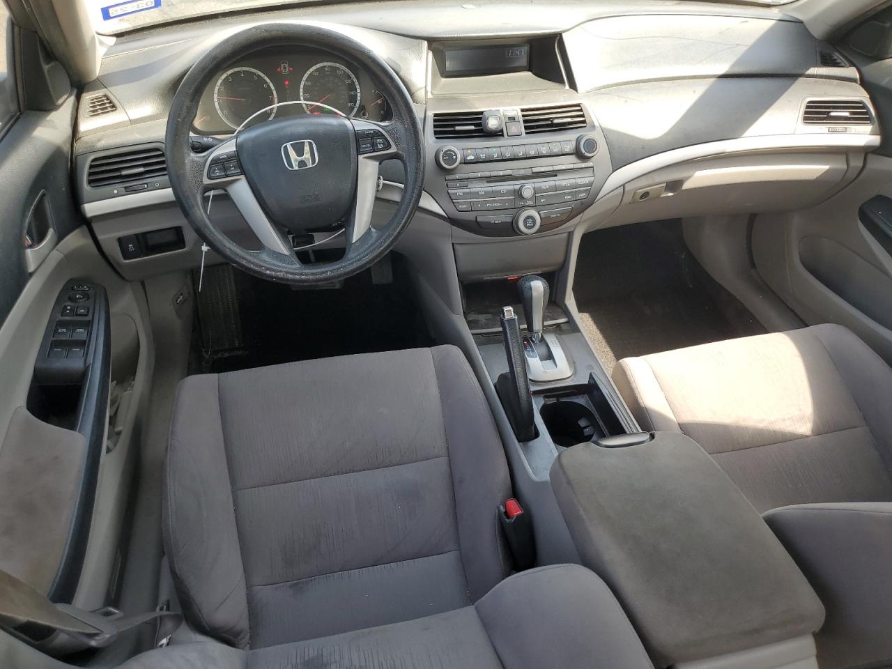 2011 Honda Accord - Image 8