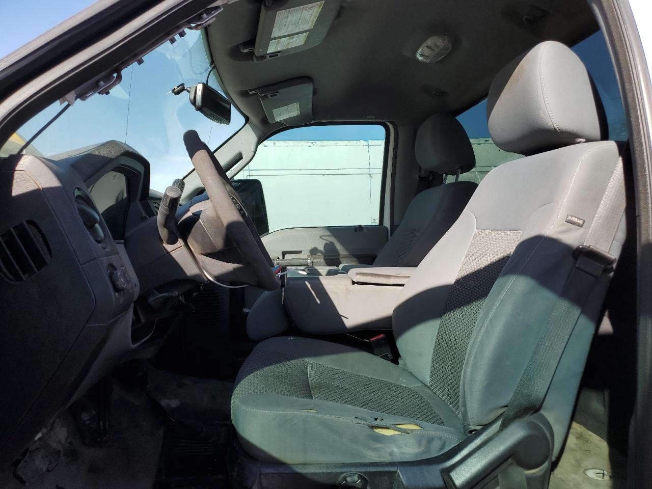 2015 Ford F250 - Image 5