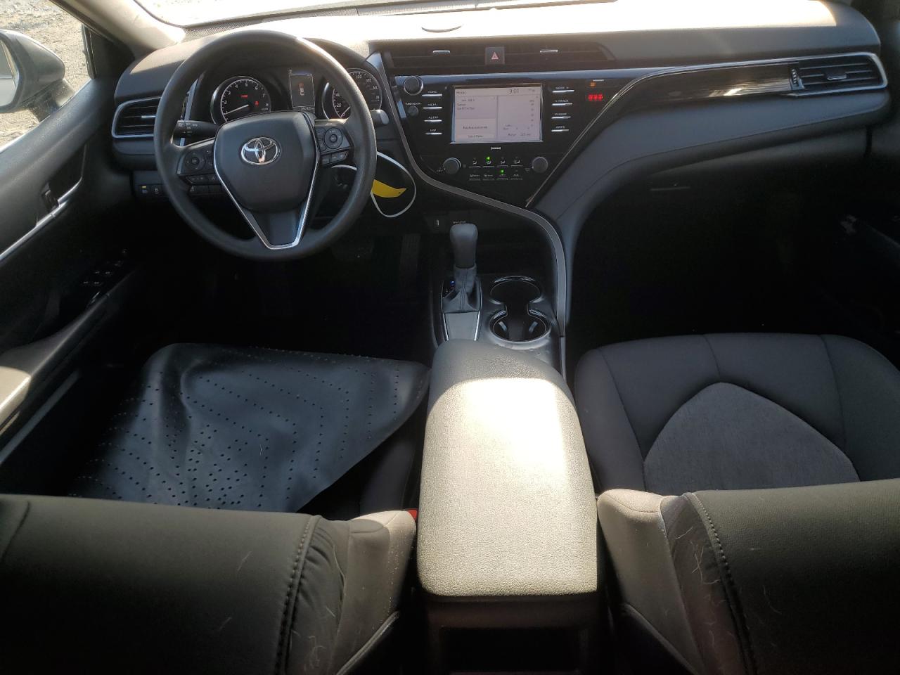 2020 Toyota Camry - Image 8