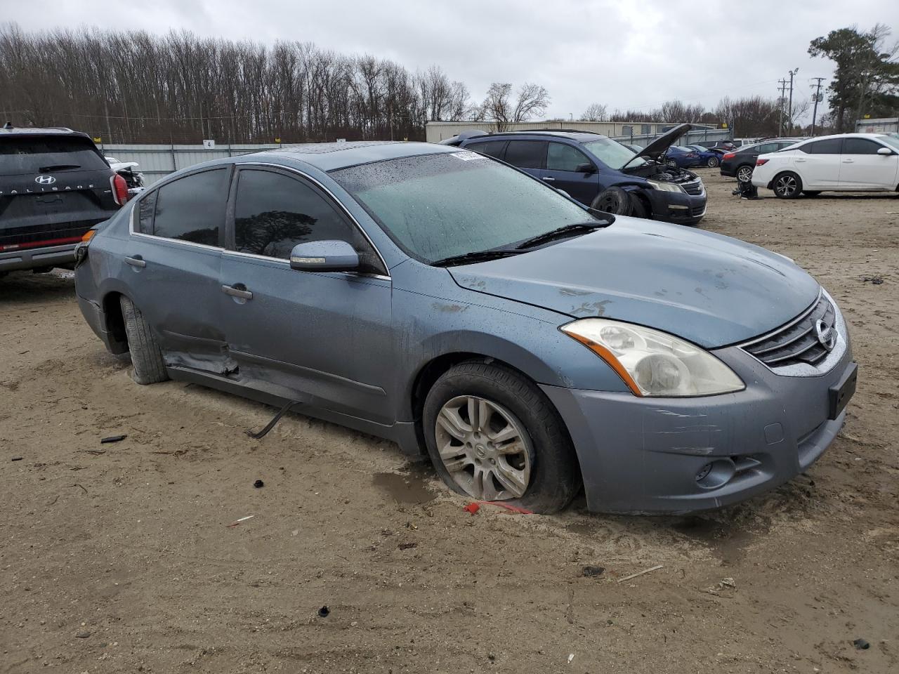 2011 Nissan Altima - Image 4