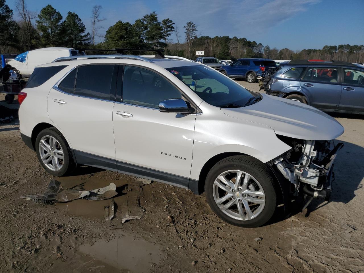 2018 Chevrolet Equinox - Image 4