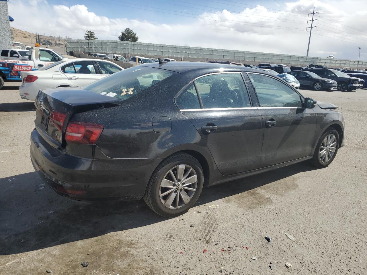 2016 Volkswagen Jetta - Image 3