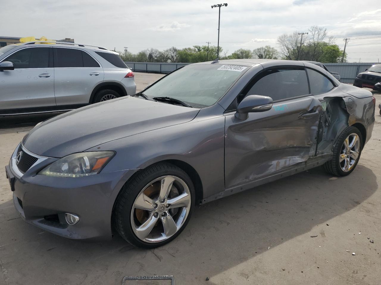 2012 Lexus Is 350 for Sale in Wilmer, TX - Front End