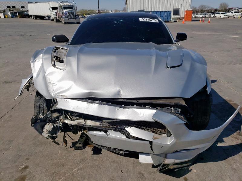 Coupet FORD MUSTANG 2017 Srebrny