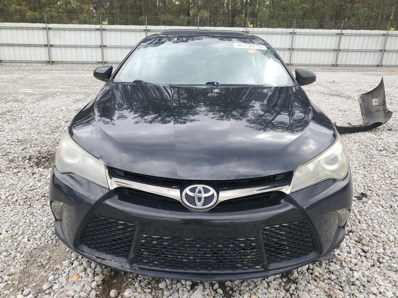 2016 Toyota Camry - Image 5