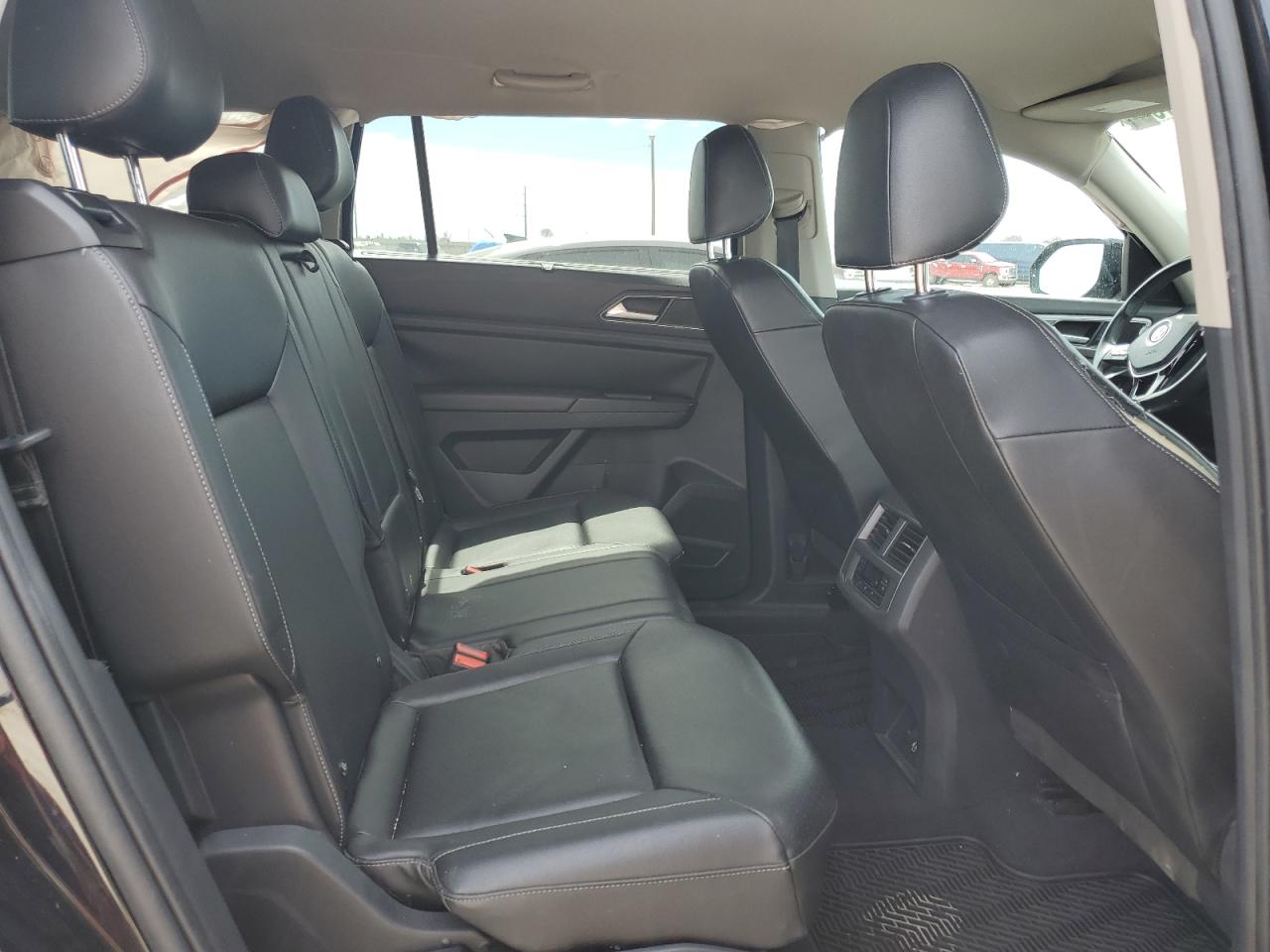 2019 Volkswagen Atlas - Image 10