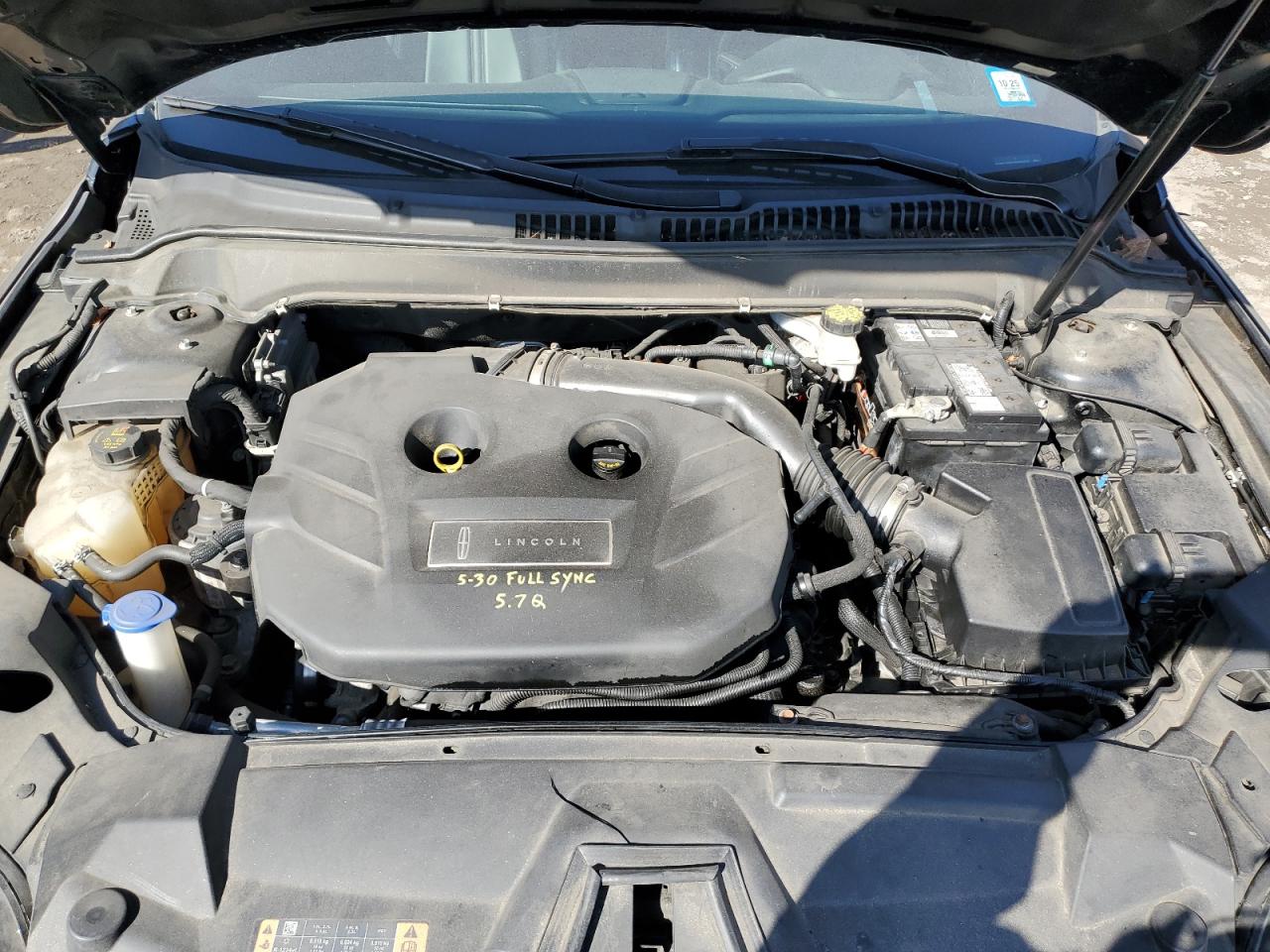 2018 Lincoln MKZ - Image 11