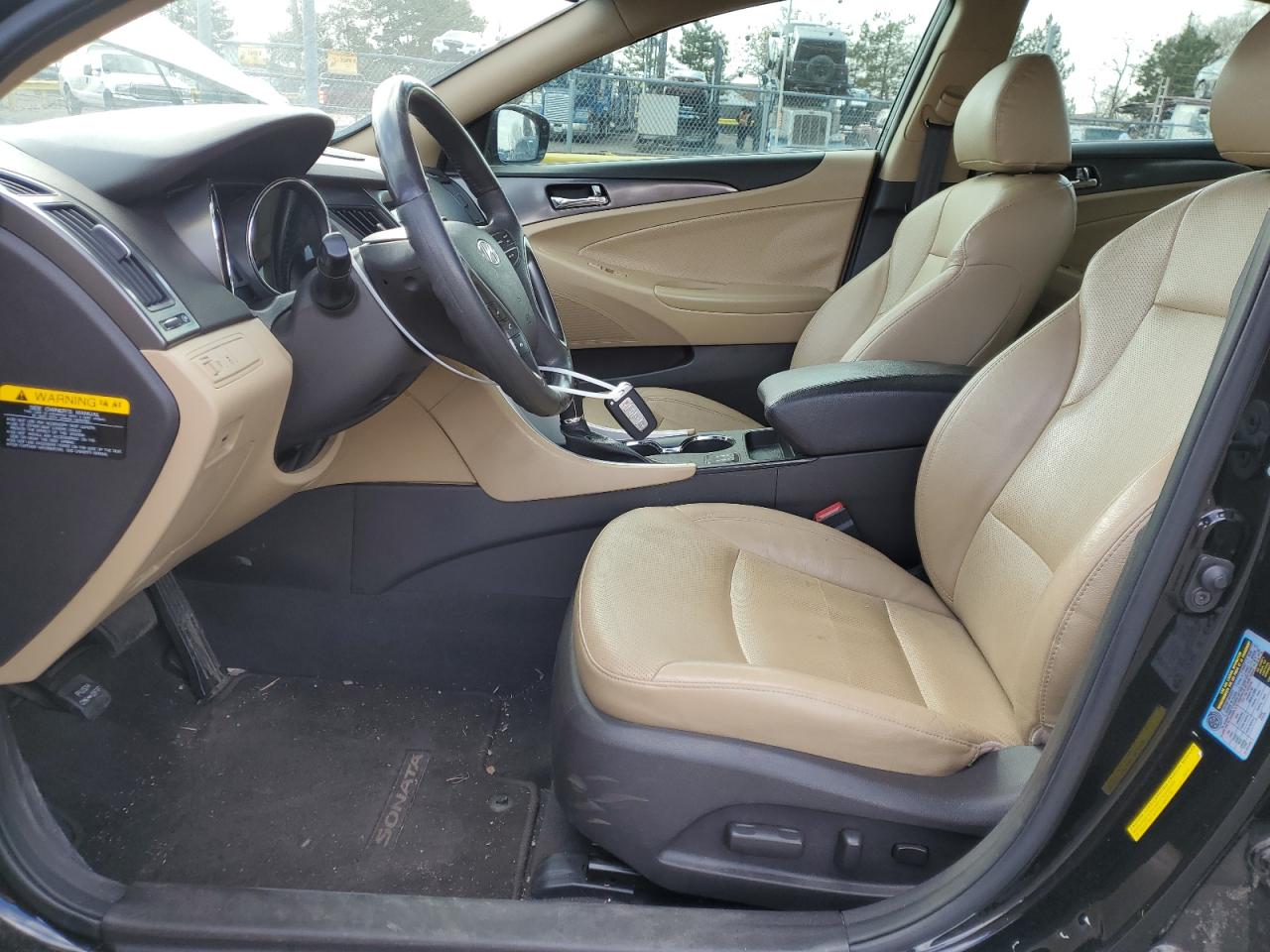 2012 Hyundai Sonata - Image 7