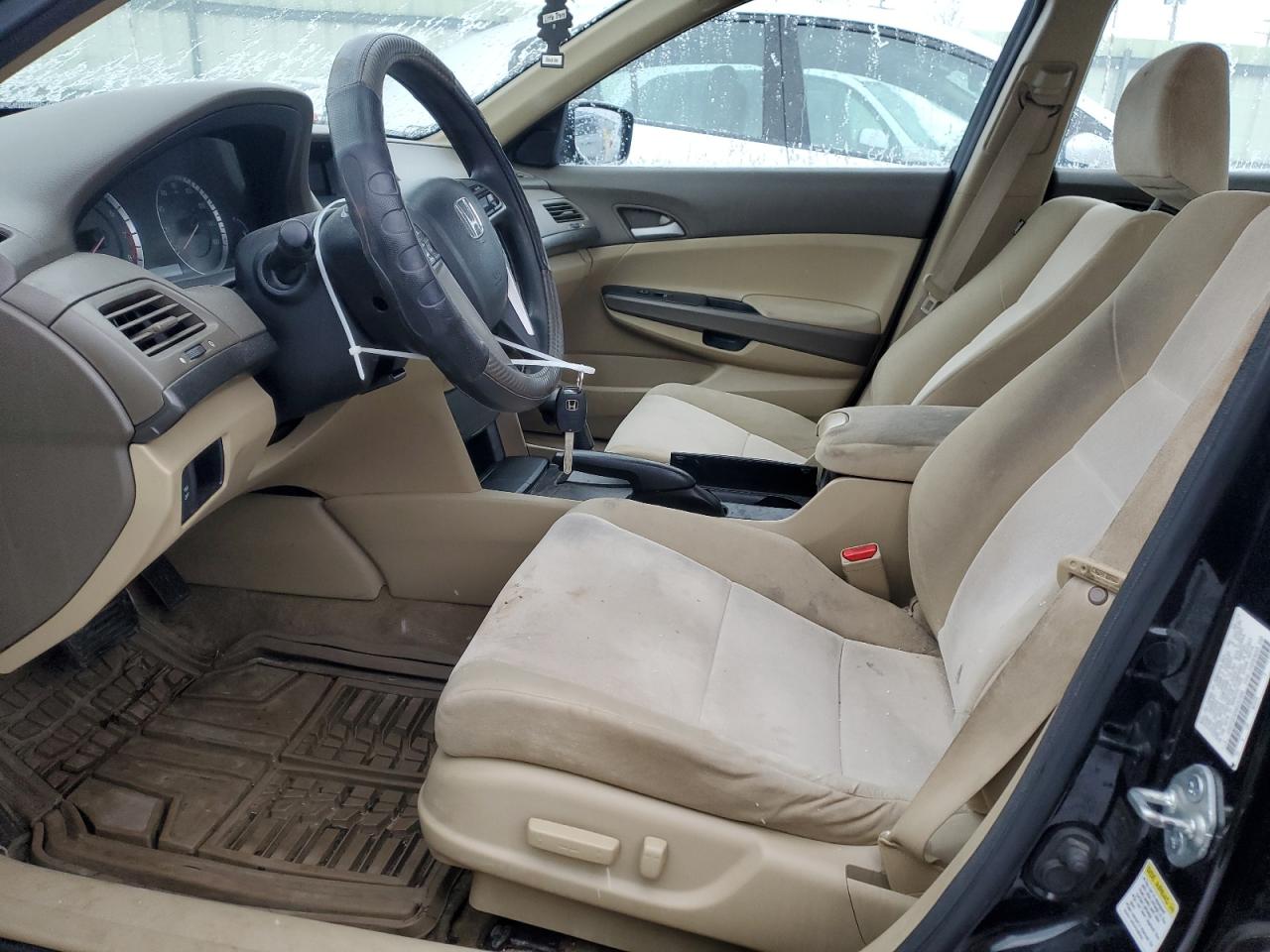 2010 Honda Accord - Image 7
