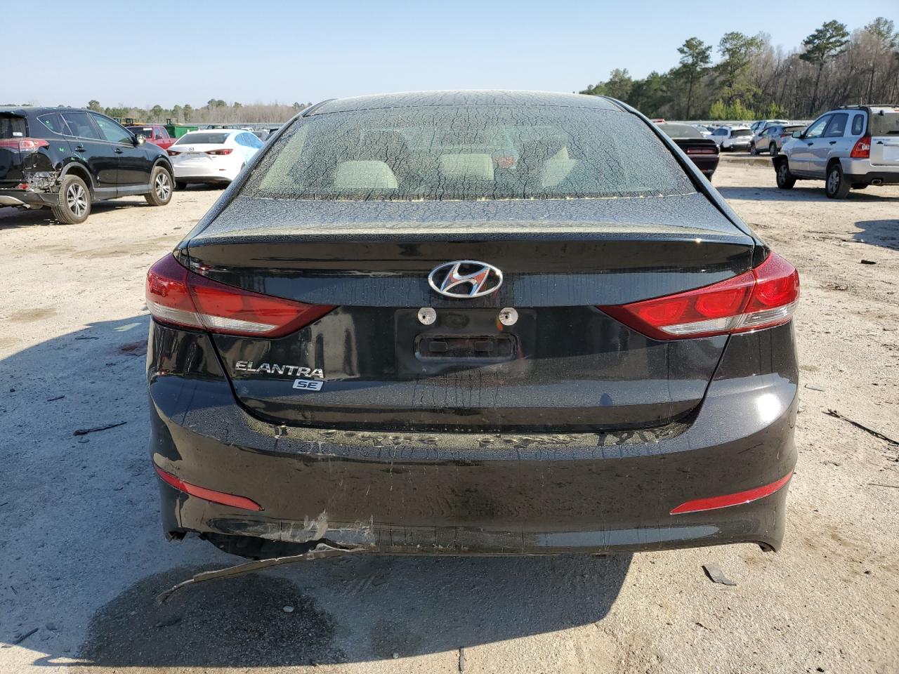 2018 Hyundai Elantra - Image 6