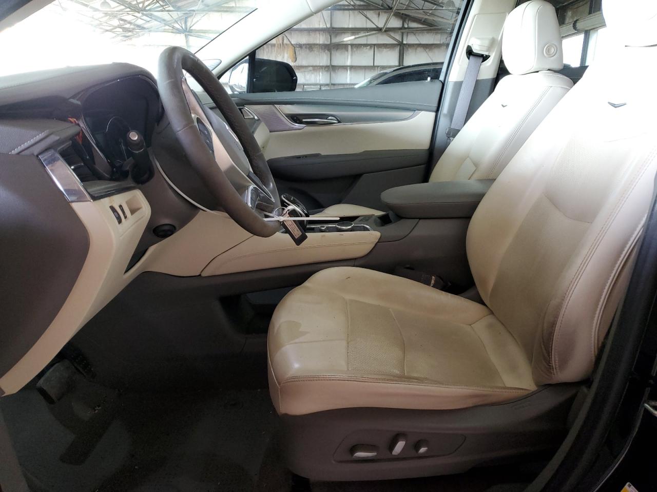 2020 Cadillac XT5 - Image 7