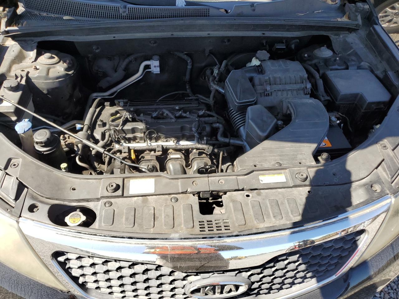 2011 Kia Sorento - Image 12