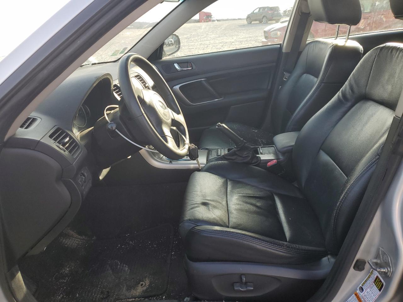 2007 Subaru Outback - Image 7