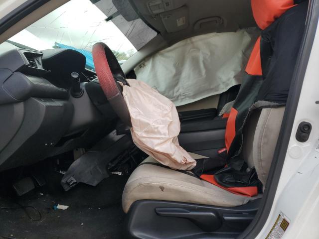 Седаны HONDA CIVIC 2016 Белый