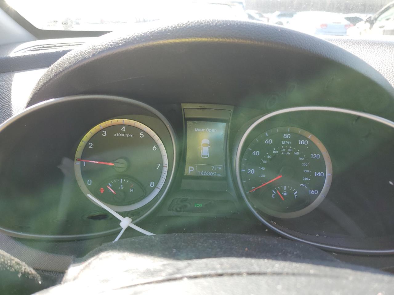 2013 Hyundai Santa Fe - Image 9