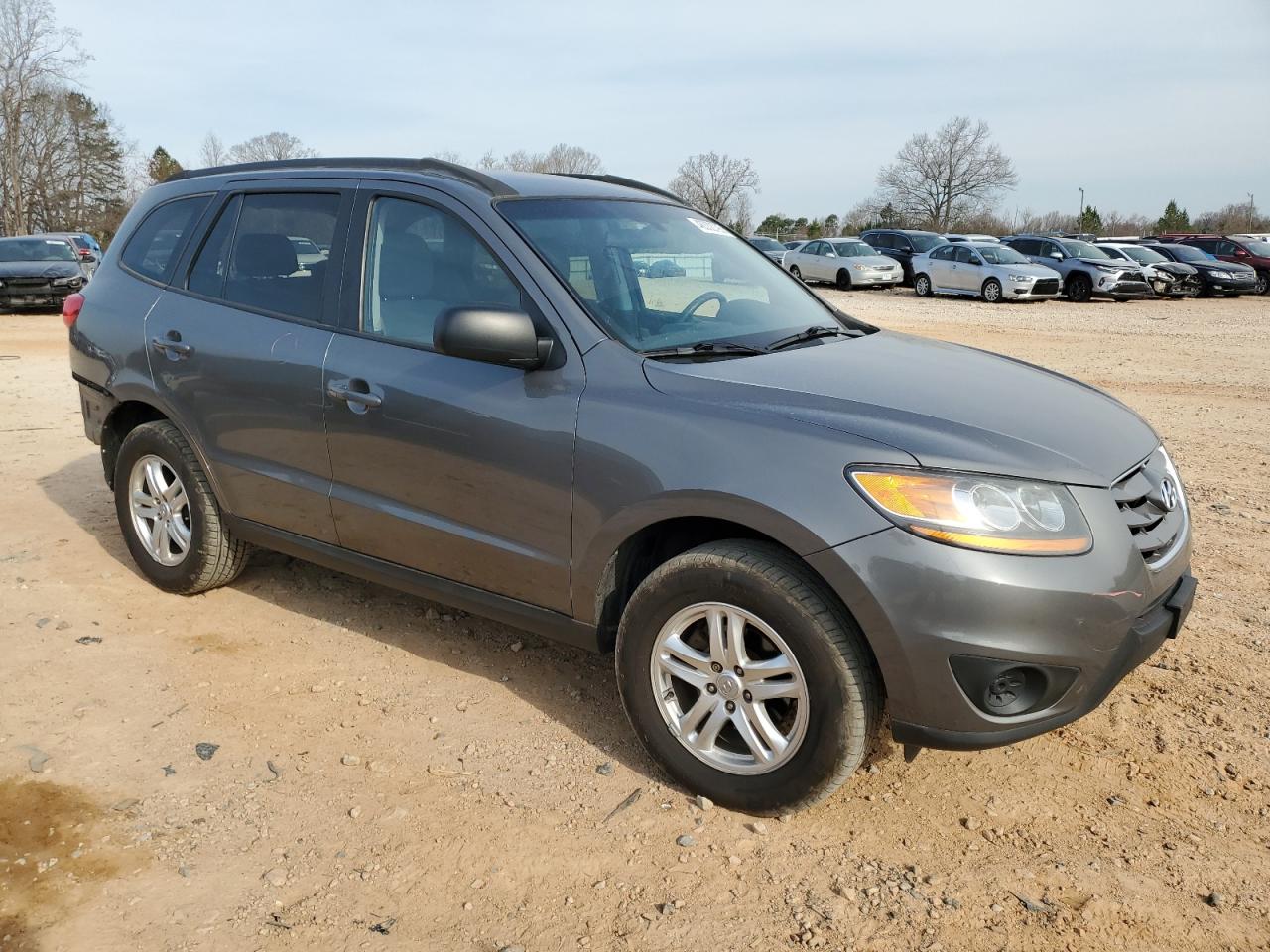 2010 Hyundai Santa Fe - Image 4