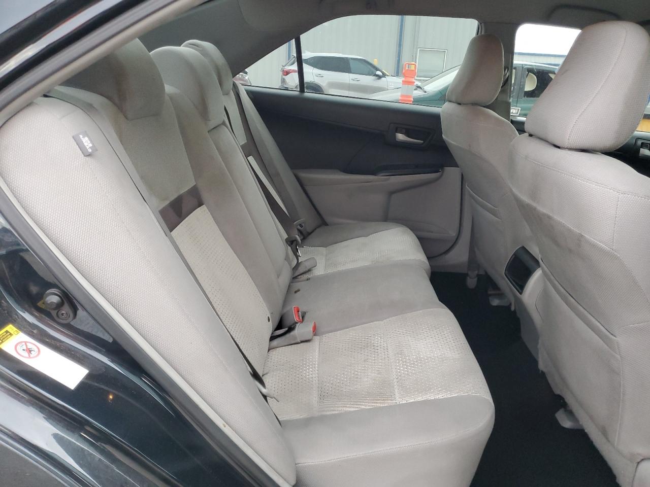 2014 Toyota Camry - Image 10