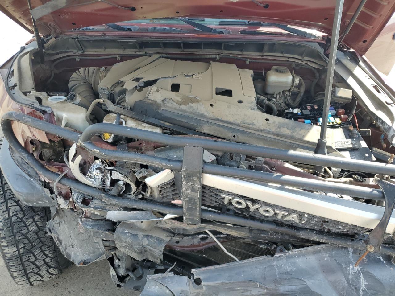 2008 Toyota FJ Cruiser - Image 13