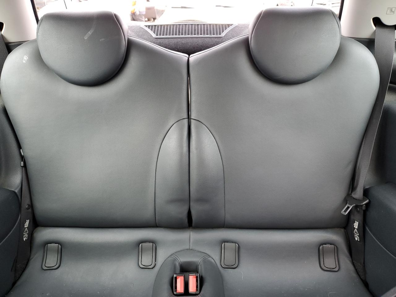 2003 MINI Cooper - Image 10