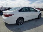 2015 Toyota Camry Hybrid de vânzare în Sun Valley, CA - Front End