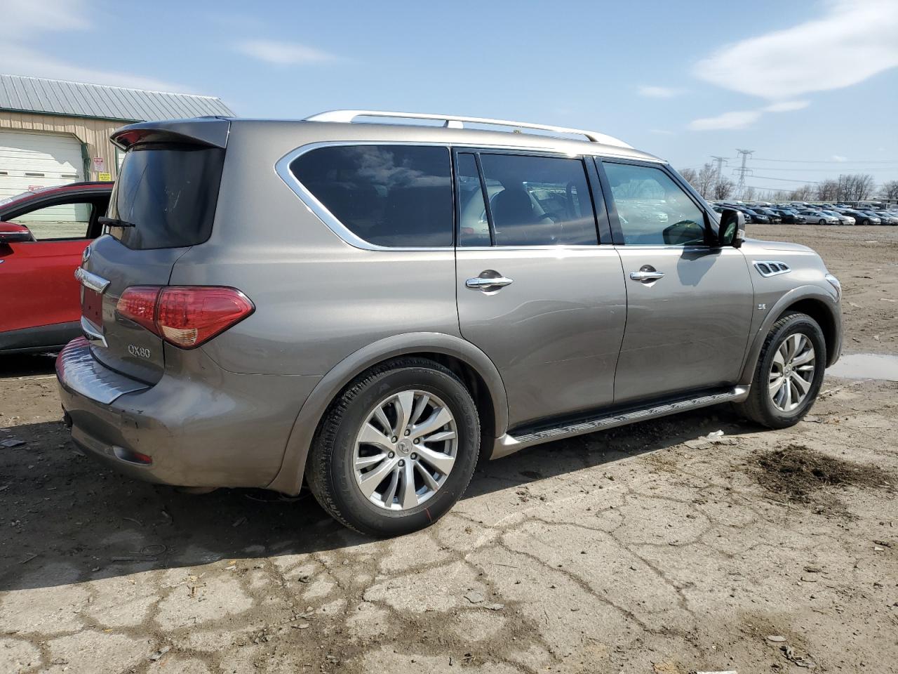 2017 Infiniti QX80 - Image 3