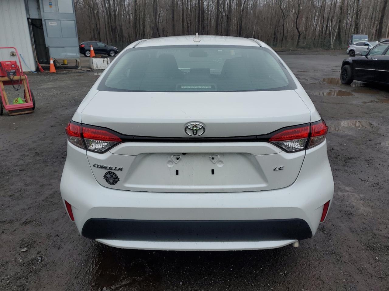 2022 Toyota Corolla - Image 6