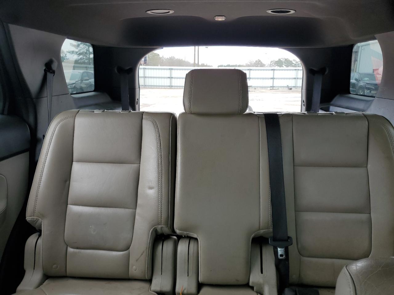 2013 Ford Explorer - Image 10