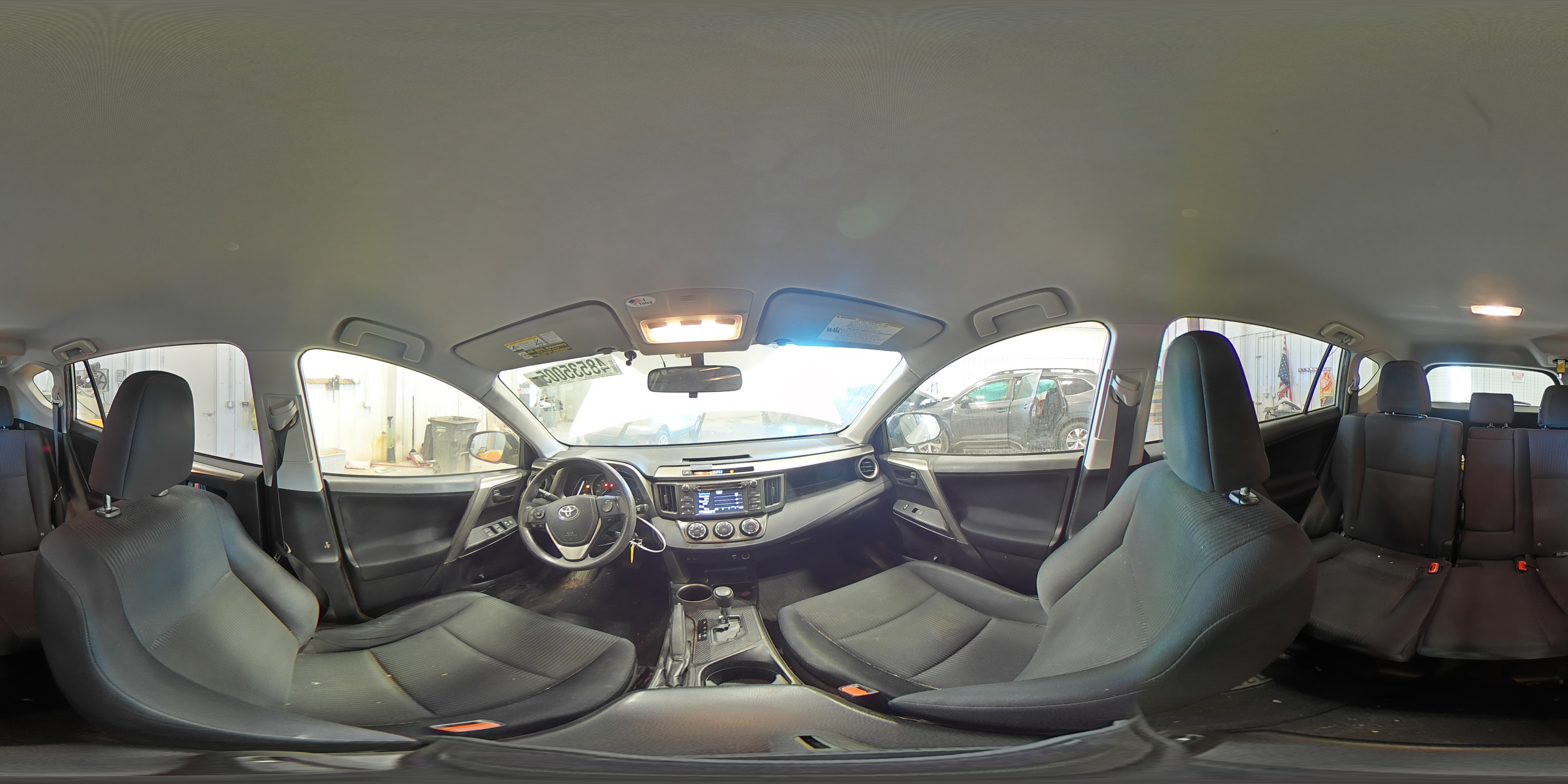 2014 Toyota RAV 4 - Image 15