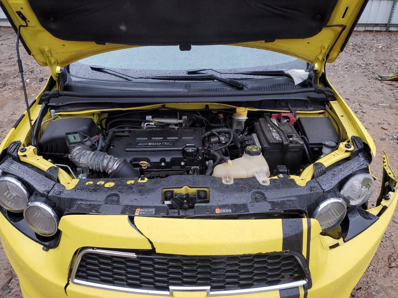 2015 Chevrolet Sonic - Image 12