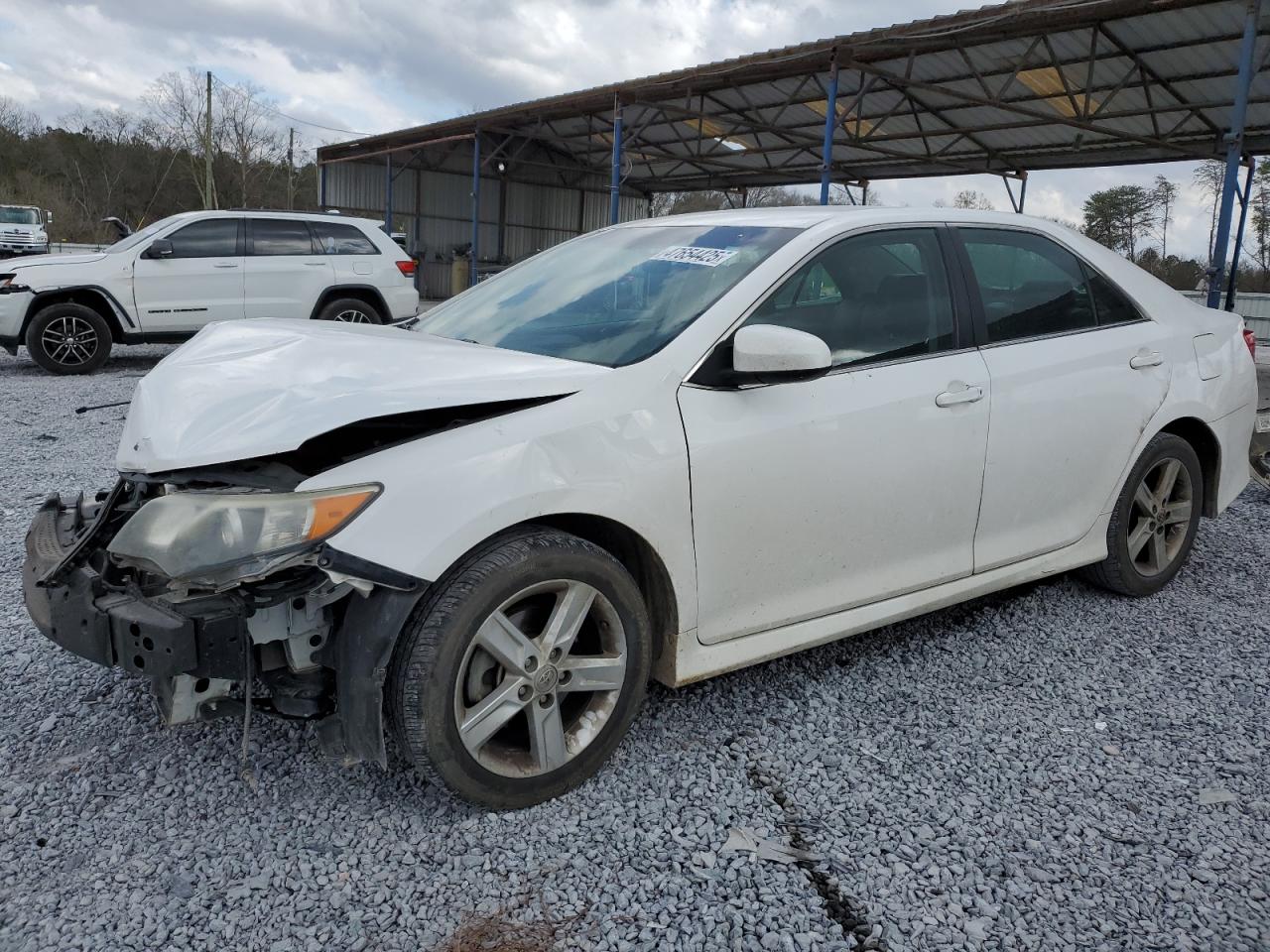 2014 Toyota Camry L for Sale in Cartersville, GA - Front End
